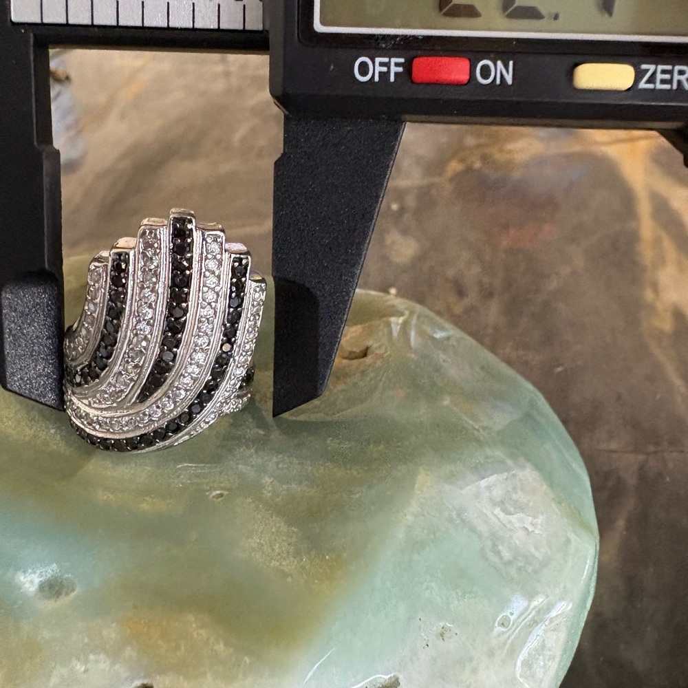 LARGE GENUINE Diamond Art Deco Ring White Black Diamonds Sz 7 925 Sterling S - Picture 6 of 16